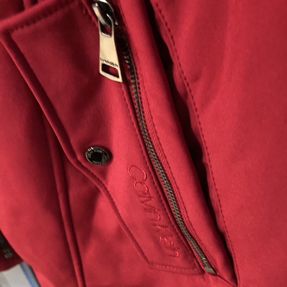 Lady’s Calvin Klein jacket New - Picture 3 of 7
